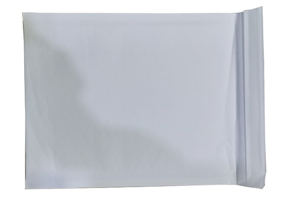 White Kraft 6x9 Inch Bubble Padded Mailers 2 Sided Protection